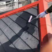 屋根の下塗り塗装